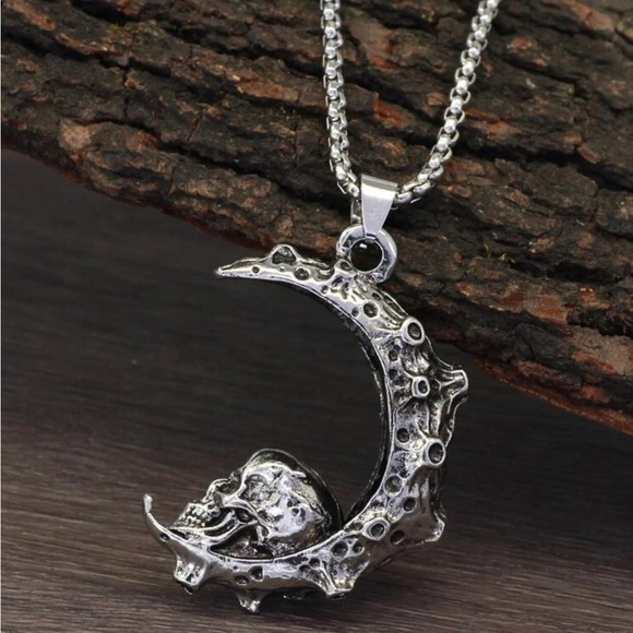 “Skull on the Moon” Regolith Lunar Crater Crescent Celestial Goth Steel Necklace - Picture 4 of 16
